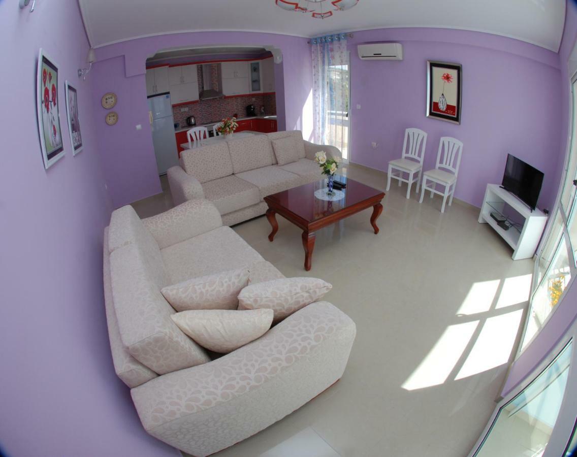 Erti'S Apartments Saranda Extérieur photo