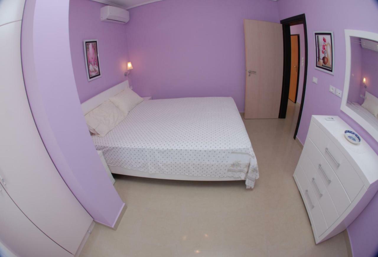 Erti'S Apartments Saranda Extérieur photo