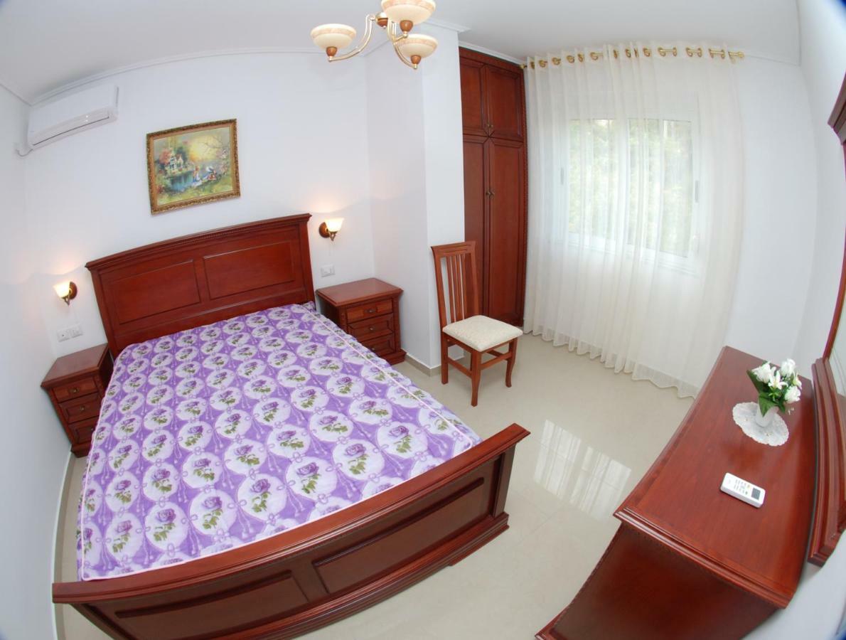 Erti'S Apartments Saranda Extérieur photo
