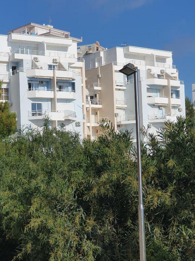 Erti'S Apartments Saranda Extérieur photo