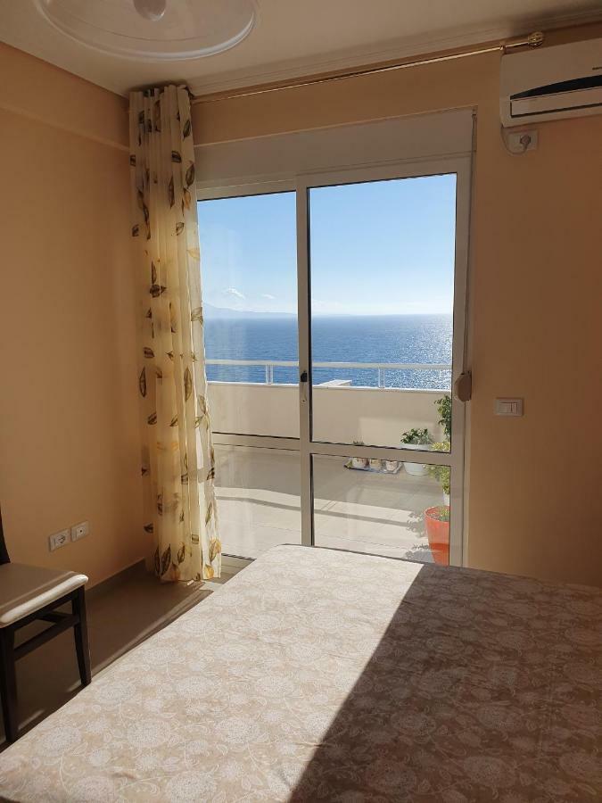 Erti'S Apartments Saranda Extérieur photo